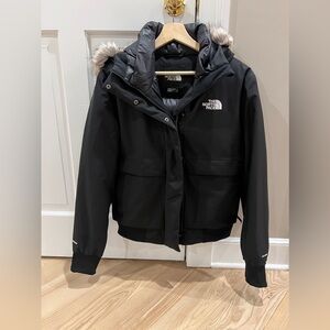 Women’s northface coat